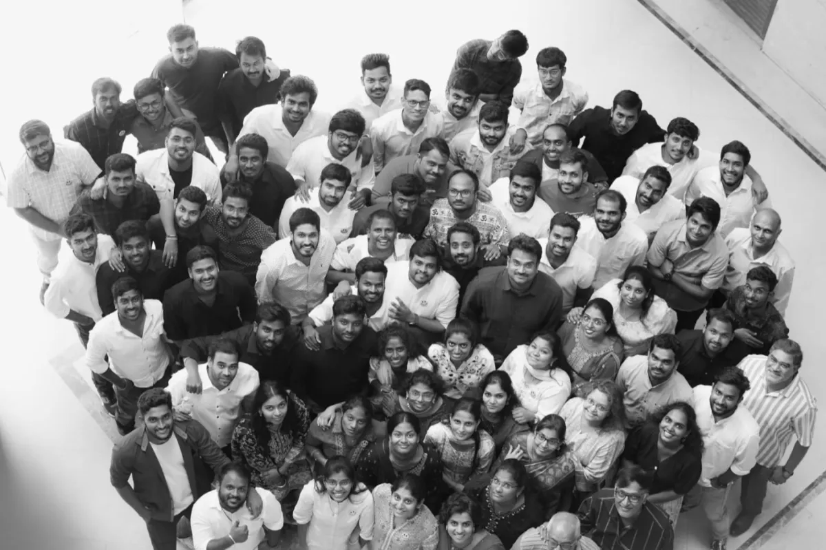 The caratRED team